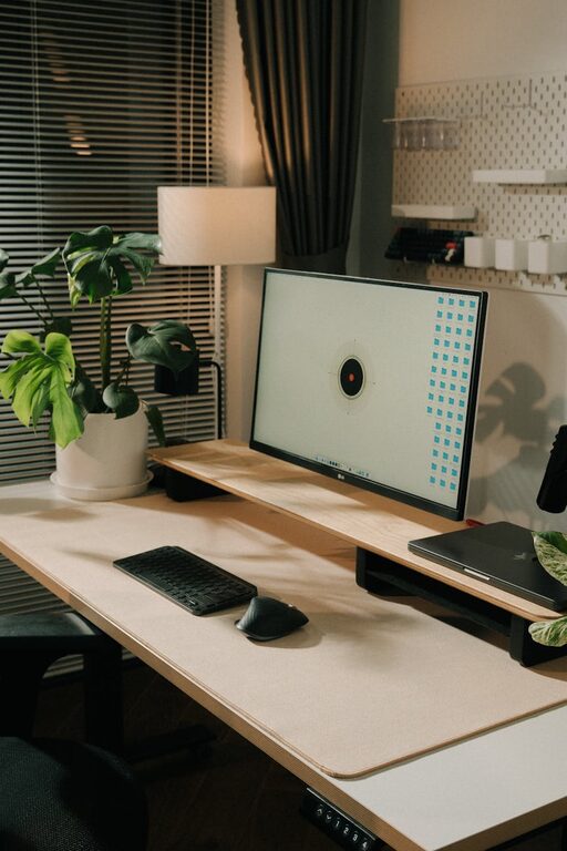 Tips for Creating a Relaxing Home Office Environment